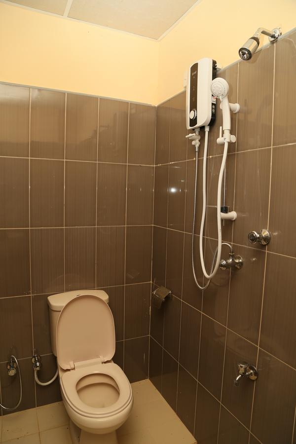 Hotel Whitehouse Tissamaharama Luaran gambar
